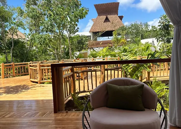 Mundo Maya - Jaguar Park & Hotel