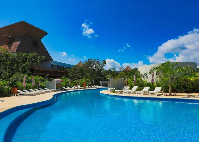 Mundo Maya - Jaguar Park & Hotel Tulum