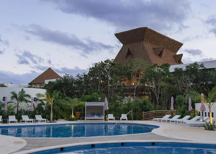 Mundo Maya - Jaguar Park &