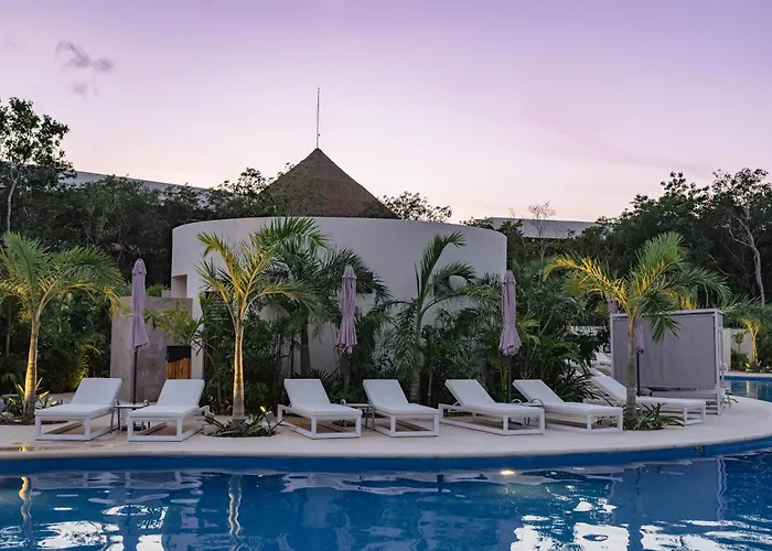 Mundo Maya - Jaguar Park & Hotel