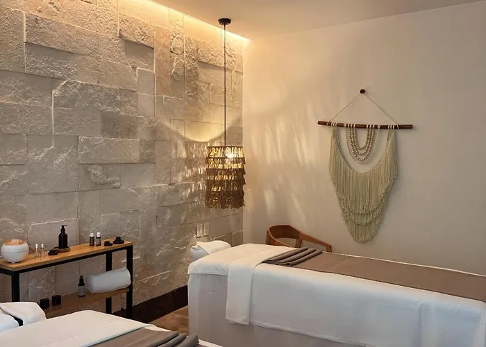 Mundo Maya - Jaguar Park & Tulum