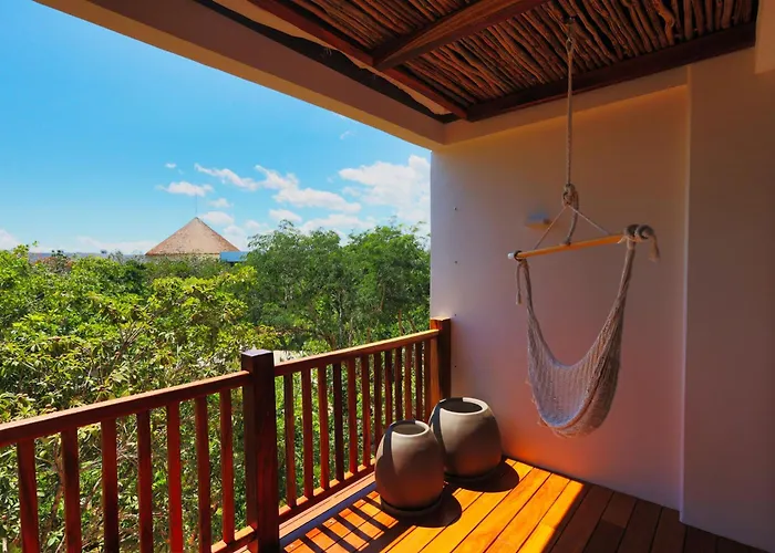 Hotel Mundo Maya - Jaguar Park &