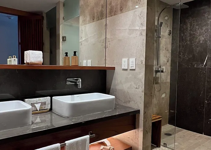 Mundo Maya - Jaguar Park & Hotel Tulum
